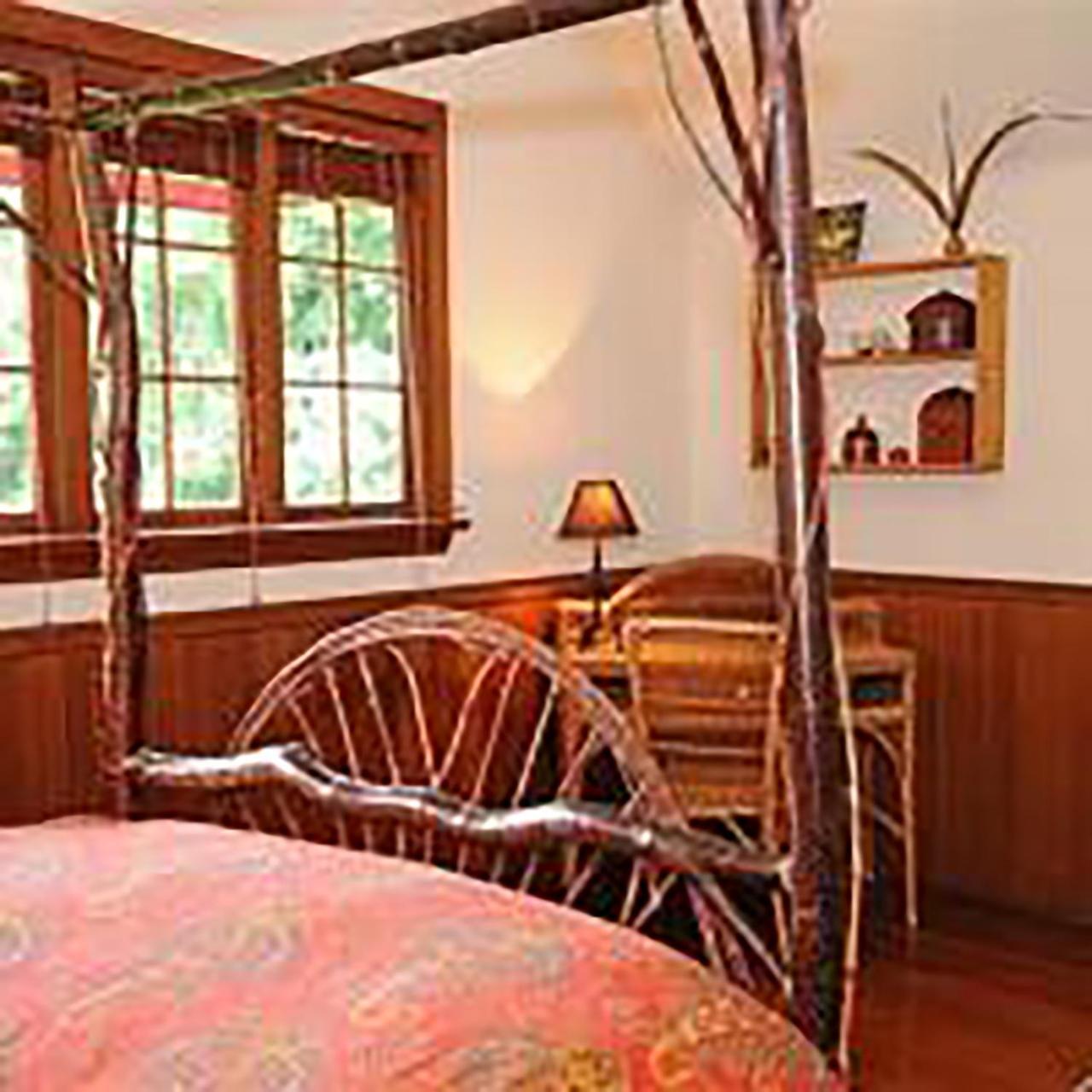 Hotel Wedgwood Manor And Glamping Retreat Crawford Bay Esterno foto