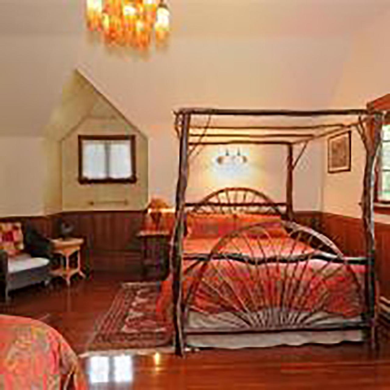 Hotel Wedgwood Manor And Glamping Retreat Crawford Bay Esterno foto
