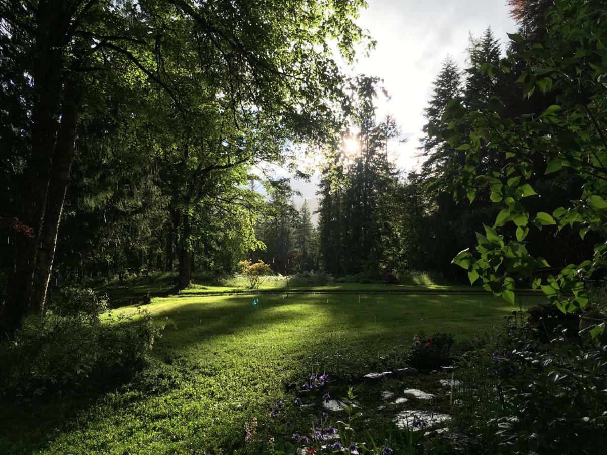 Hotel Wedgwood Manor And Glamping Retreat Crawford Bay Esterno foto