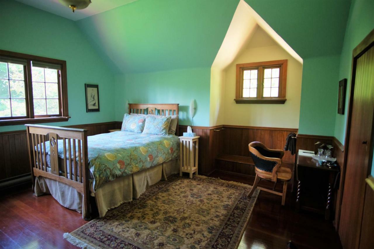 Hotel Wedgwood Manor And Glamping Retreat Crawford Bay Esterno foto